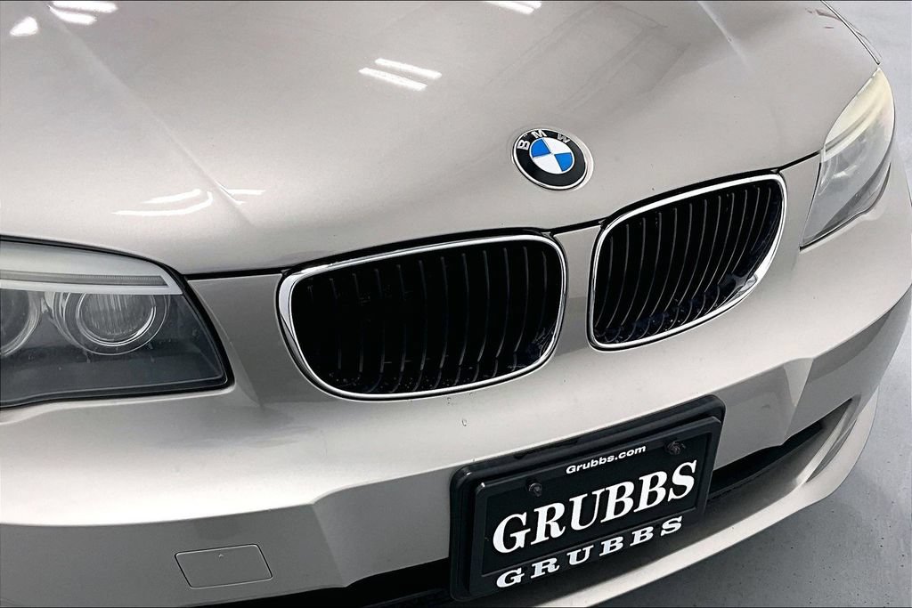 Used 2012 BMW 128i Convertible RWD image 25