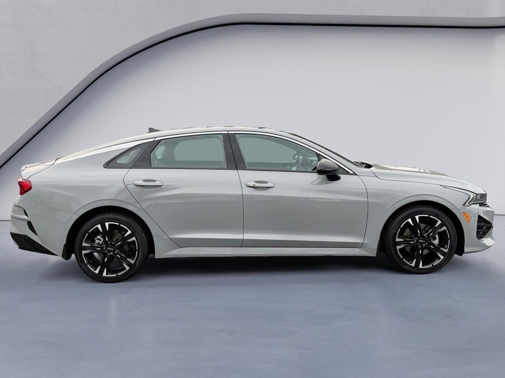 Used 2023 Kia K5 GT-Line image 6