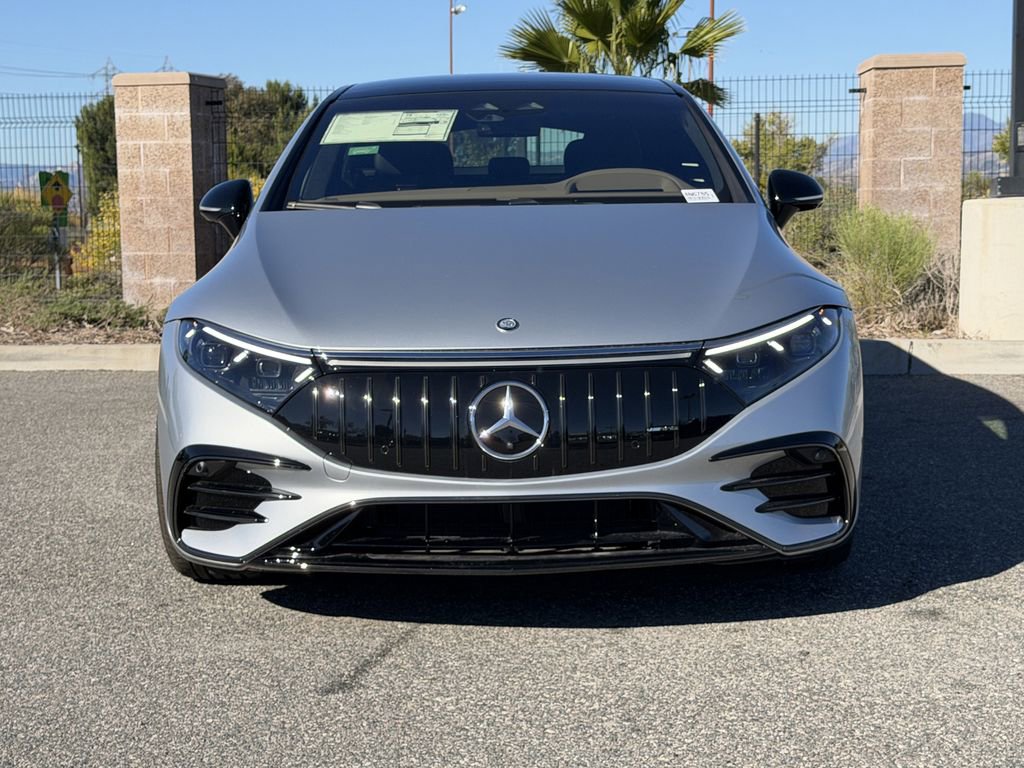 New 2025 Mercedes-Benz EQS AMG 4MATIC image 4