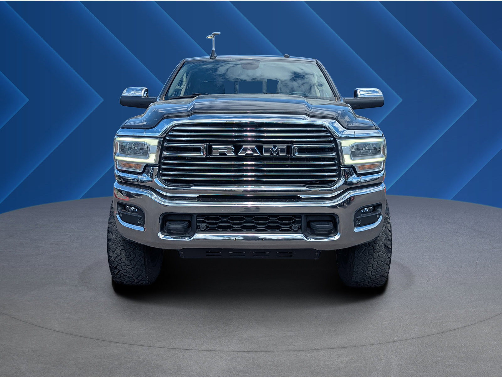 Used 2022 RAM 2500 Laramie AWD/4WD image 8