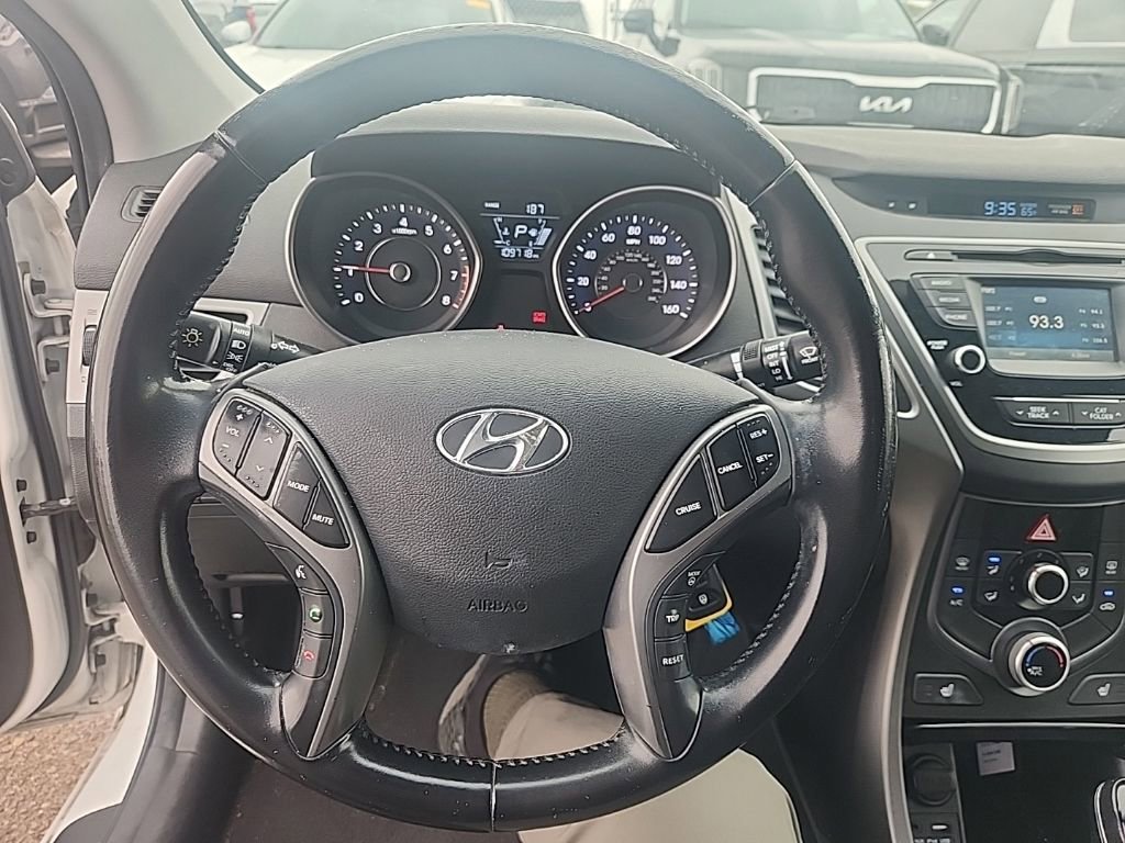 Used 2014 Hyundai Elantra Limited FWD image 20