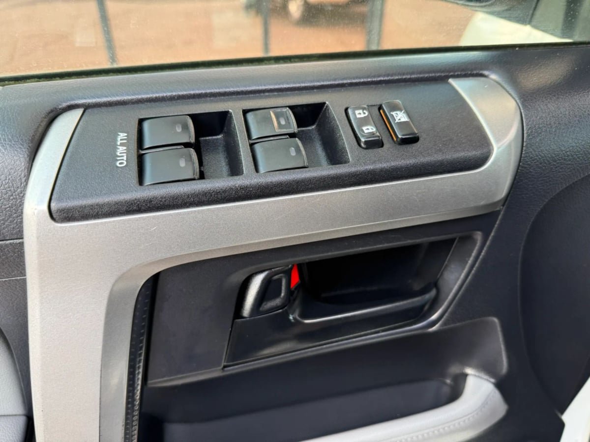 Used 2012 Toyota 4Runner SR5 w/ Premium Pkg AWD/4WD image 36