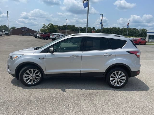 Used 2018 Ford Escape Titanium w/ Ford Safe & Smart Package AWD/4WD image 5