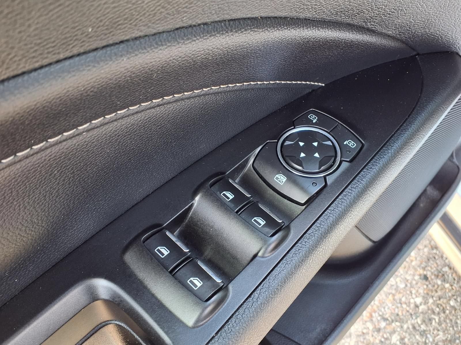 Used 2018 Ford Fusion Titanium AWD/4WD image 15