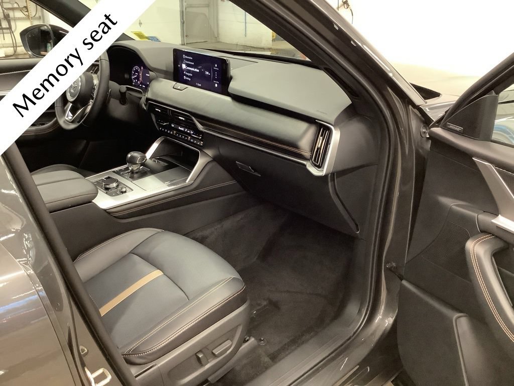 Certified 2026 MAZDA CX-90 3.3 Turbo S w/ Premium Package AWD/4WD image 16