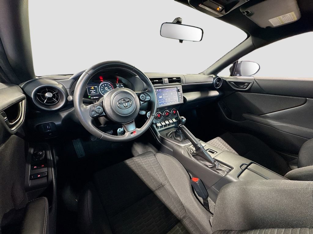 Used 2023 Toyota GR86 w/ ALL Weather Mat Package (TMS) image 15