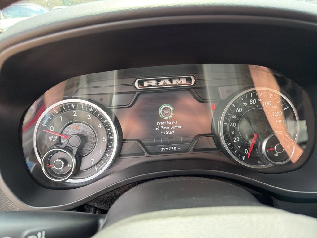 Used 2019 RAM 1500 Big Horn AWD/4WD image 8
