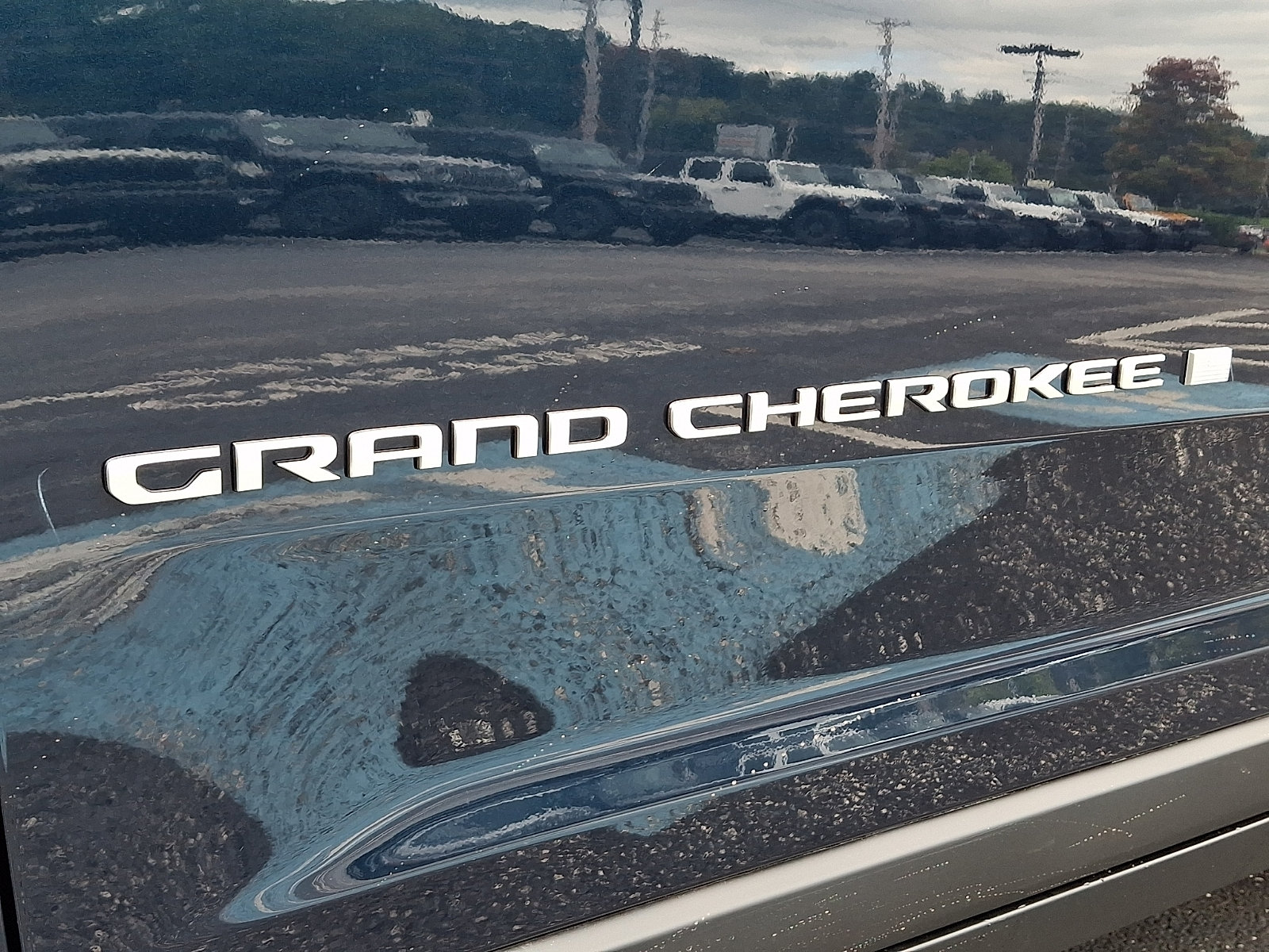 New 2027 Jeep Grand Cherokee Limited AWD/4WD image 18