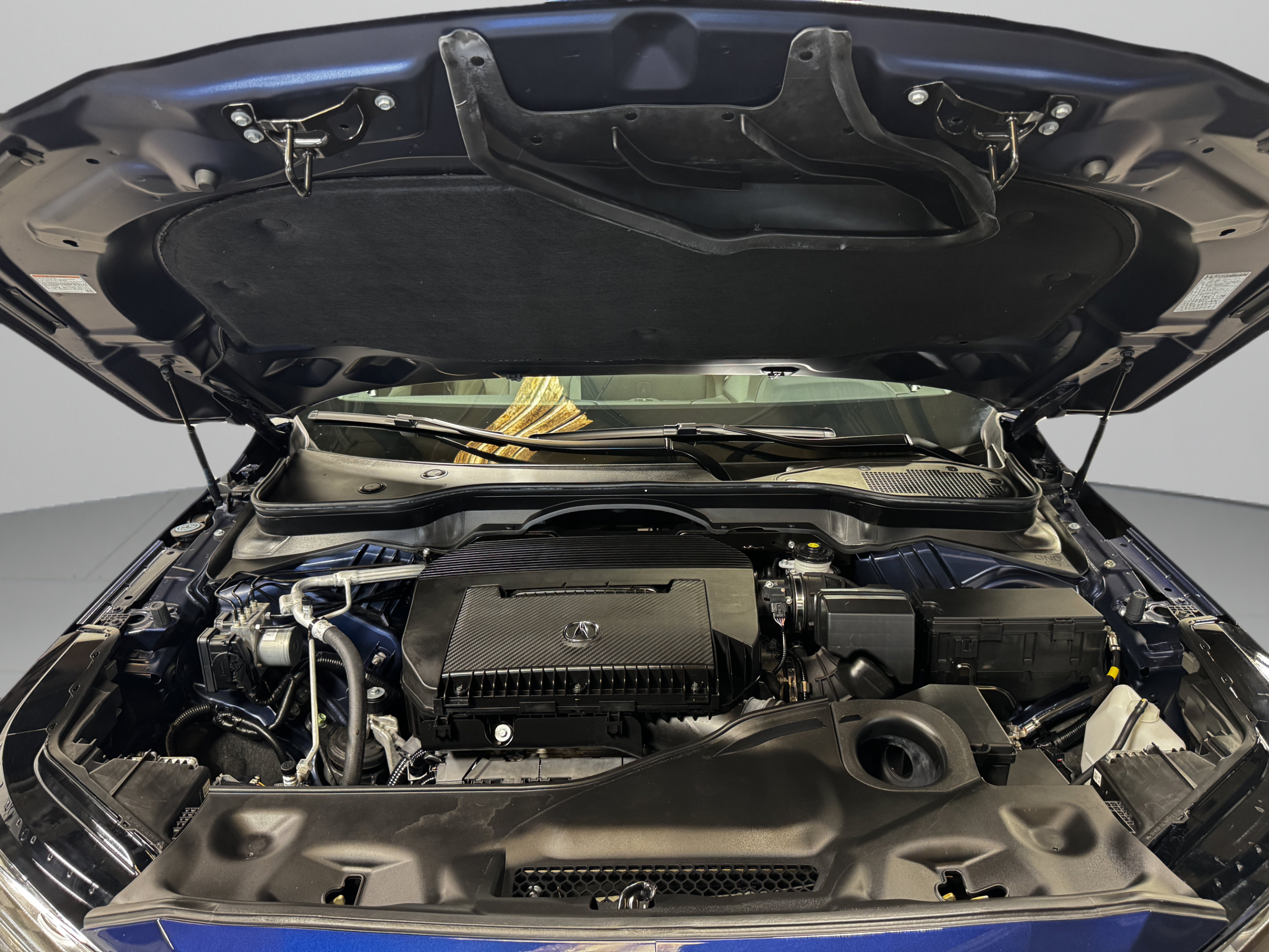 Used 2023 Acura MDX w/ Technology Package FWD image 39