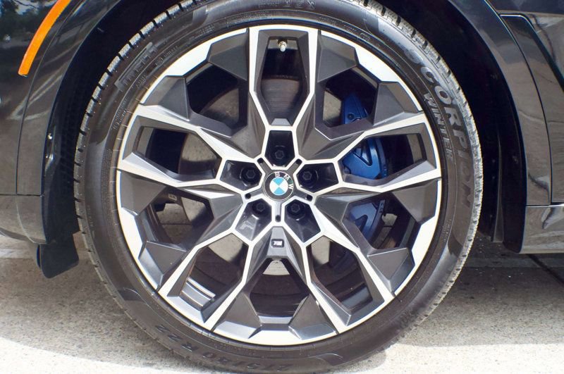 Used 2023 BMW X7 xDrive40i AWD/4WD image 62