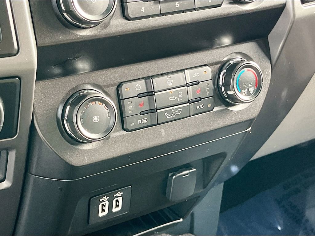 Used 2020 Ford F150 XLT w/ Equipment Group 302A Luxury image 16