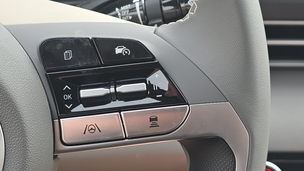 New 2026 Hyundai Elantra SEL Sport Premium FWD image 25