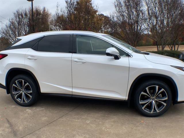 Certified 2022 Lexus RX 350 FWD w/ Premium Package image 9