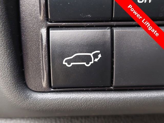 Used 2024 Toyota Highlander LE image 13