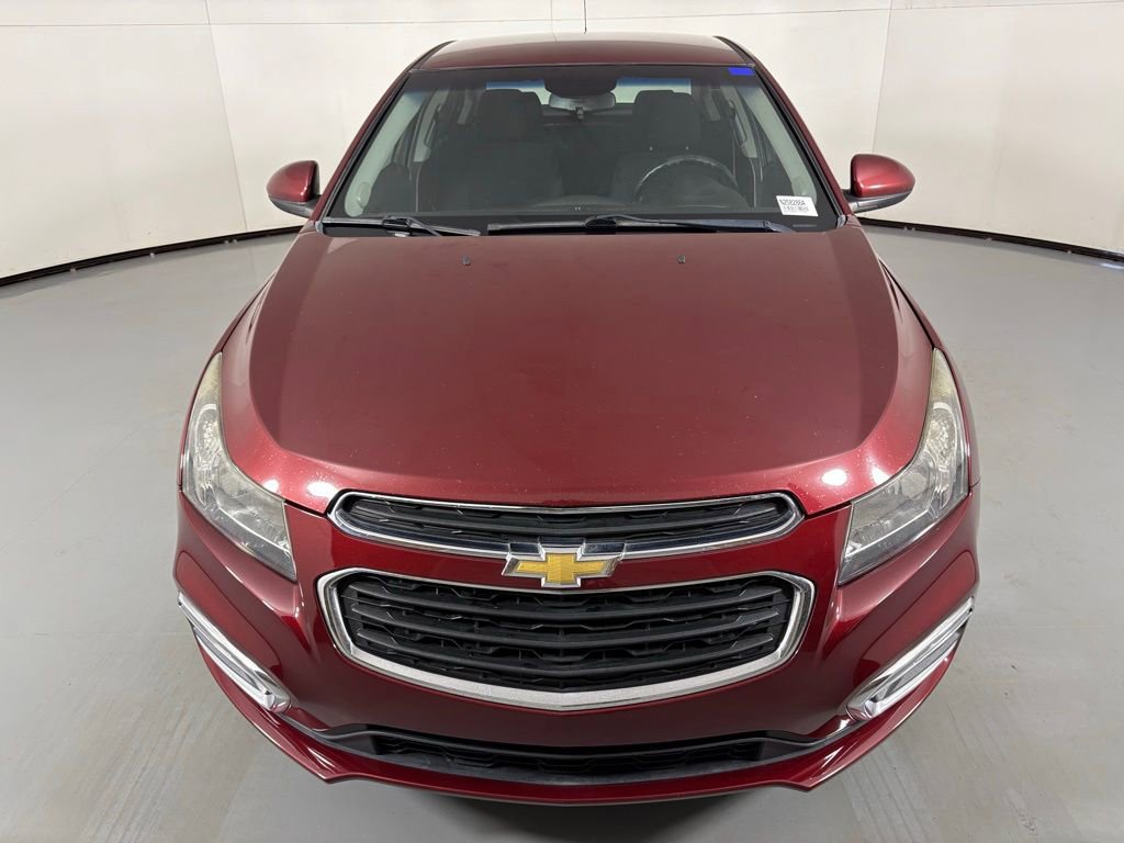 Used 2015 Chevrolet Cruze LT w/ Technology Package image 3