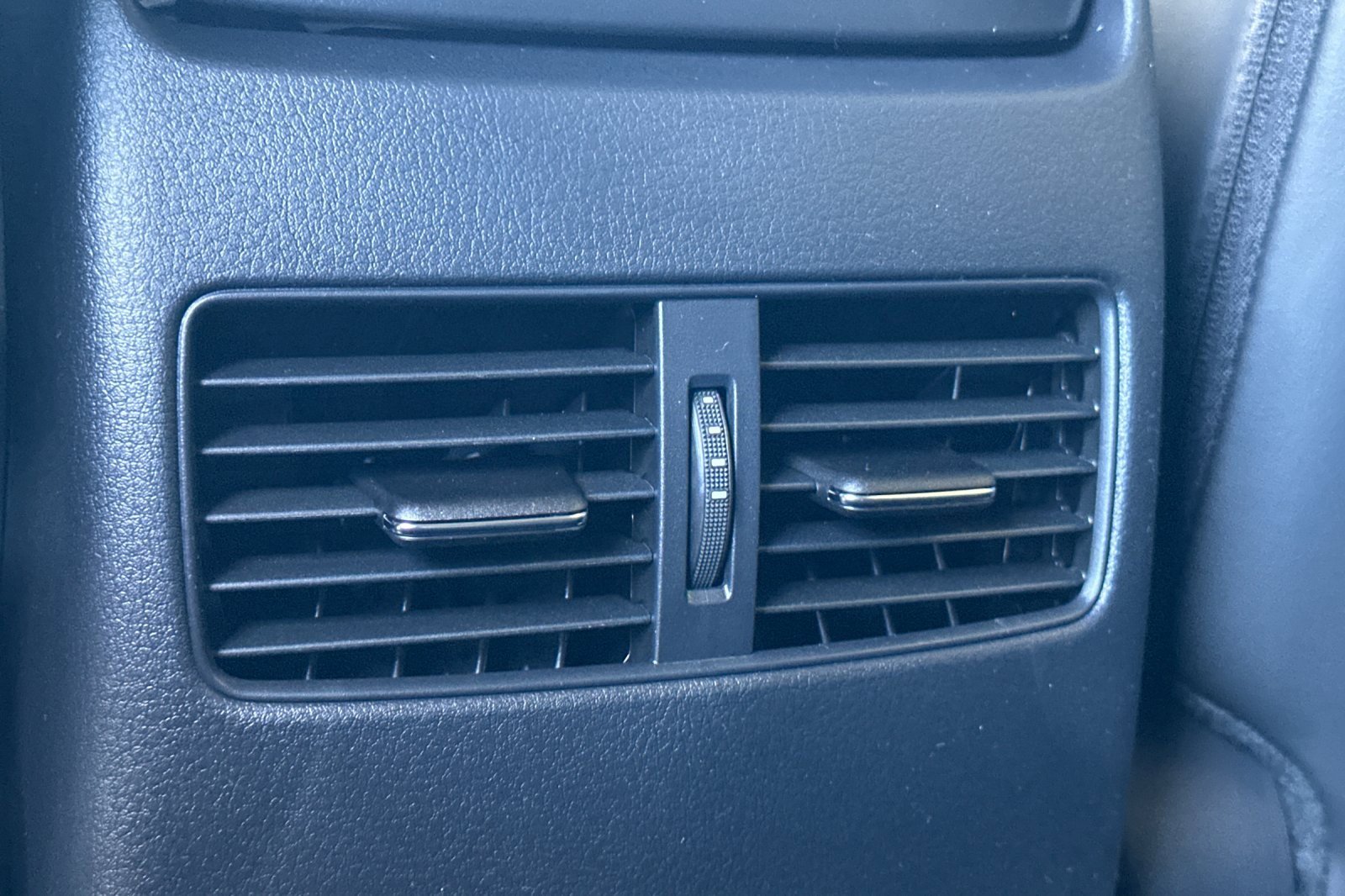 Used 2025 MAZDA CX-30 AWD 2.5 S w/ Select Sport Pkg image 15