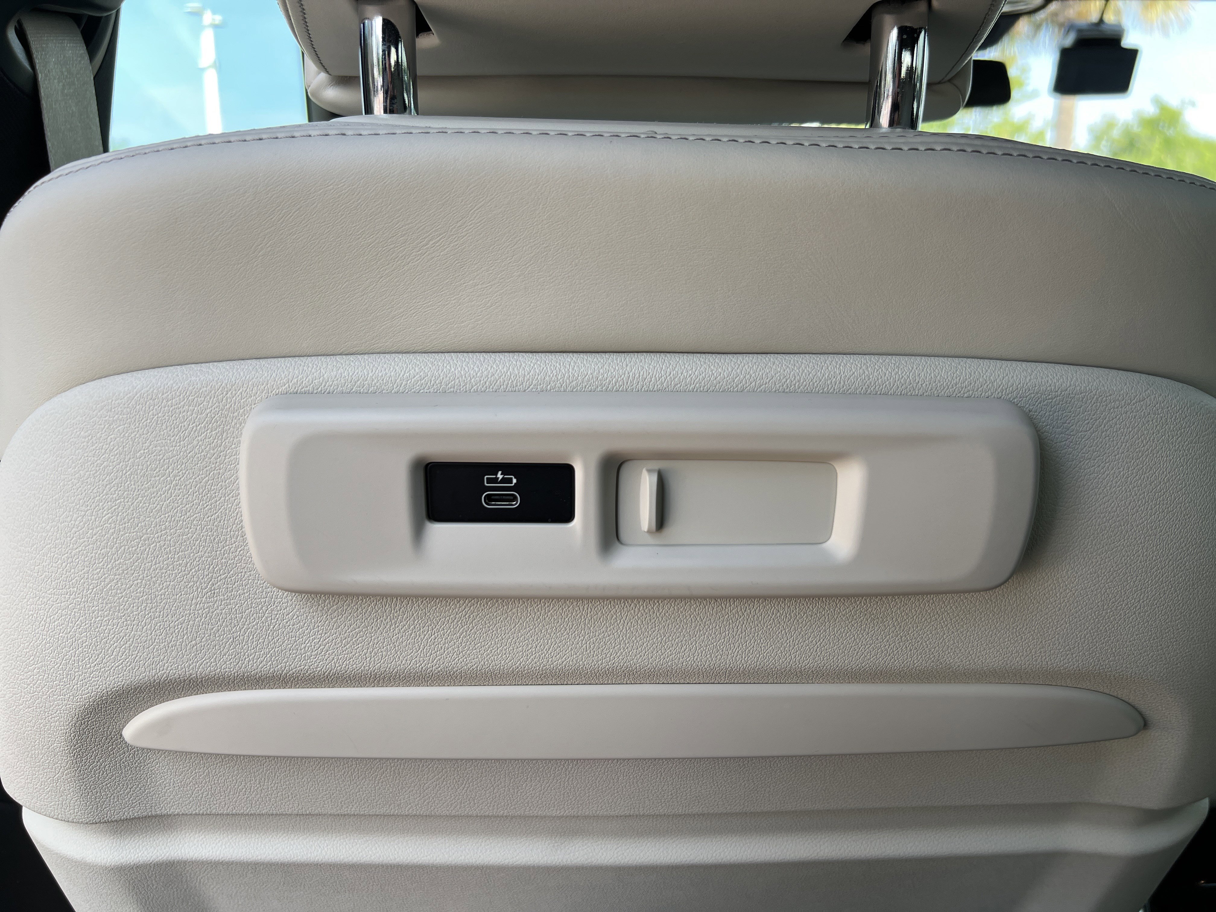Used 2019 BMW X5 xDrive40i w/ Executive Package AWD/4WD image 43