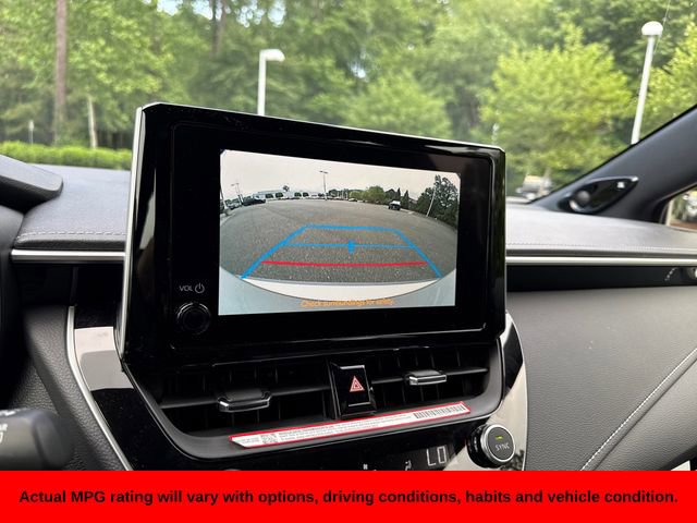 Used 2025 Toyota Corolla XSE FWD image 17