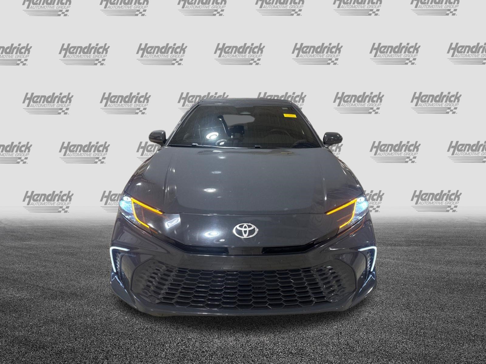 Used 2025 Toyota Camry XSE FWD image 37
