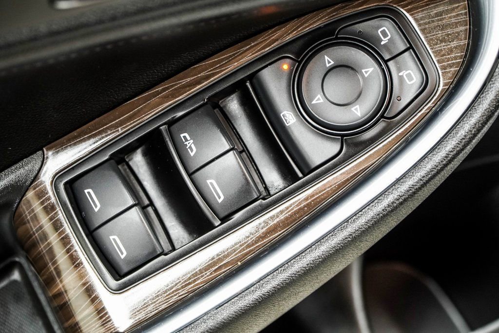 Used 2024 Chevrolet Malibu LT FWD image 43