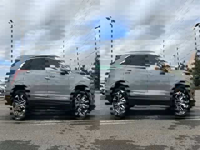 Used 2023 Cadillac XT5 Premium Luxury image 3