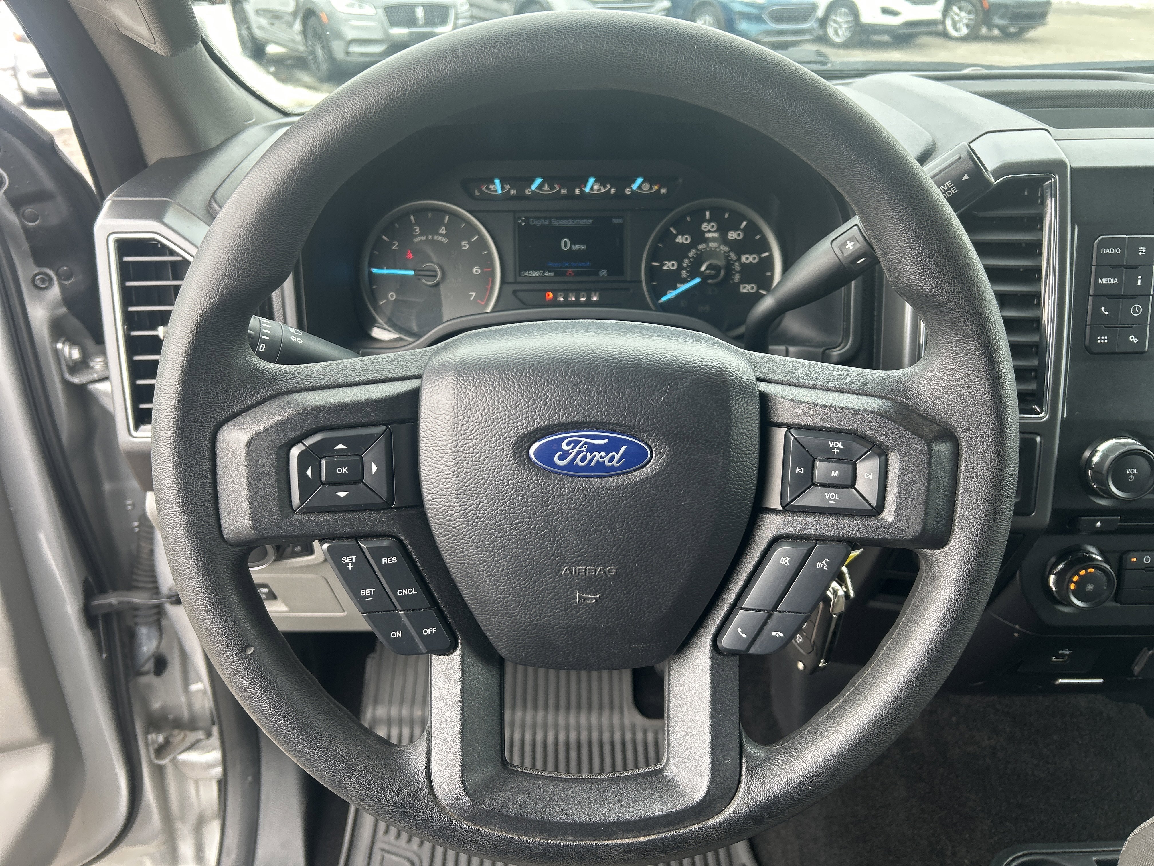 Used 2018 Ford F150 XLT w/ Trailer Tow Package image 15