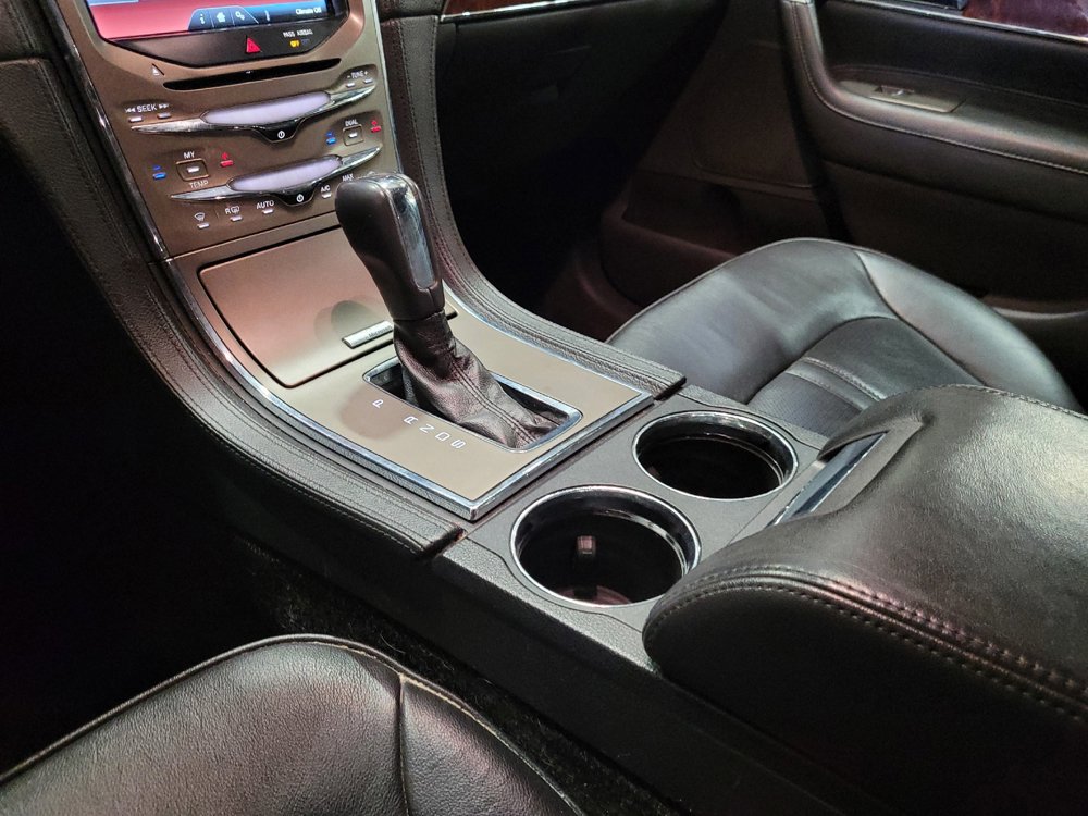 Used 2015 Lincoln MKX AWD w/ Equipment Group 101A image 26