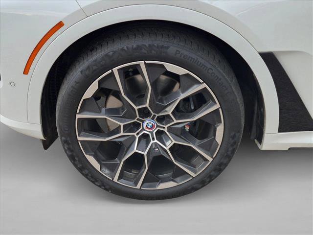 Used 2023 BMW X7 M60i w/ Executive Package AWD/4WD image 9