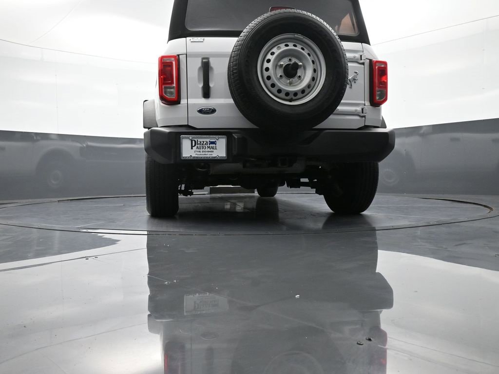 Used 2021 Ford Bronco Base image 33