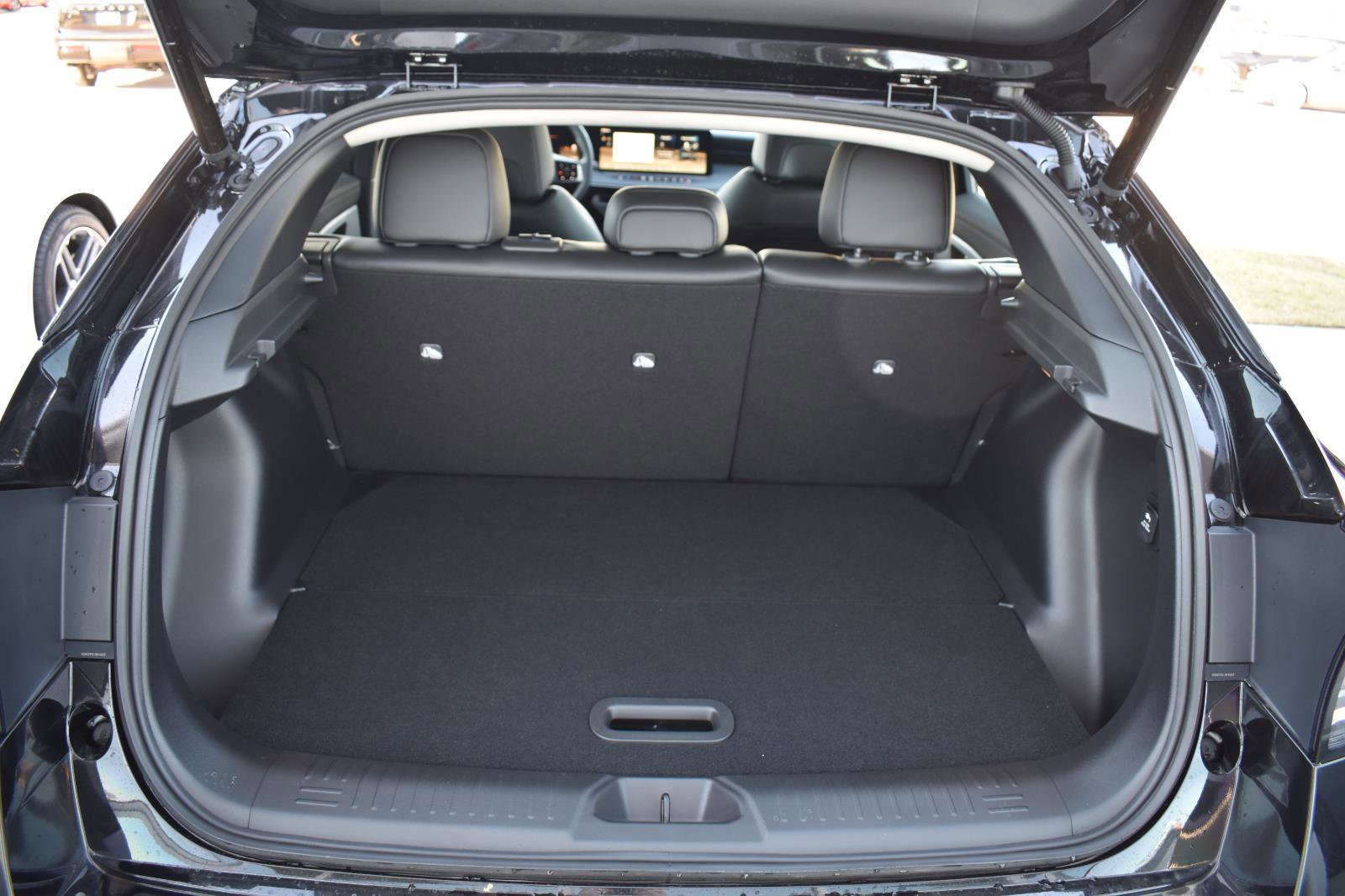 New 2026 Nissan Leaf Platinum+ image 50