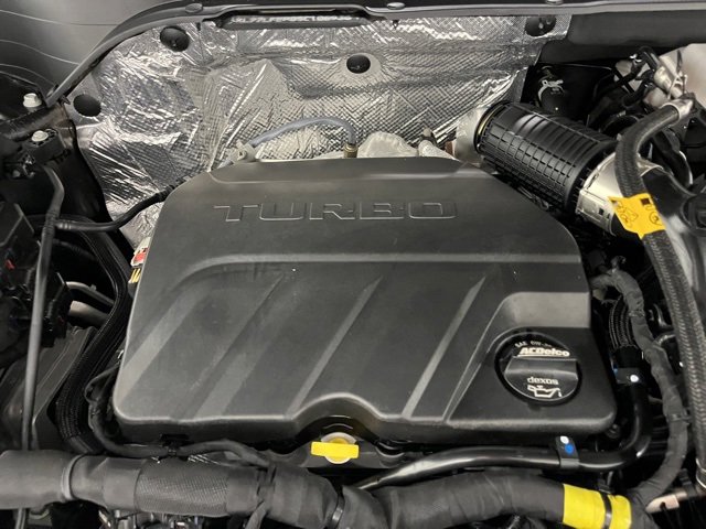 Used 2025 Chevrolet Trax LS w/ LS Convenience Package image 25