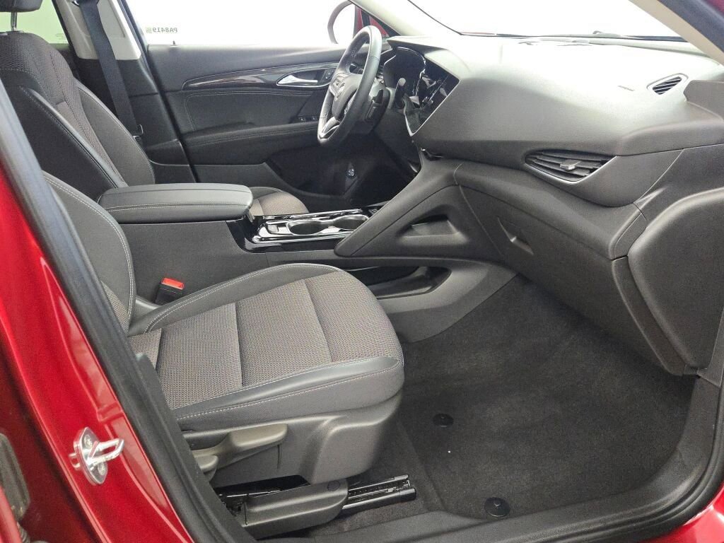 Used 2023 Buick Envision Preferred image 7