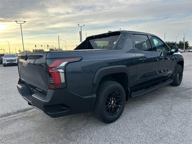 Used 2026 Chevrolet Silverado EV LT image 6