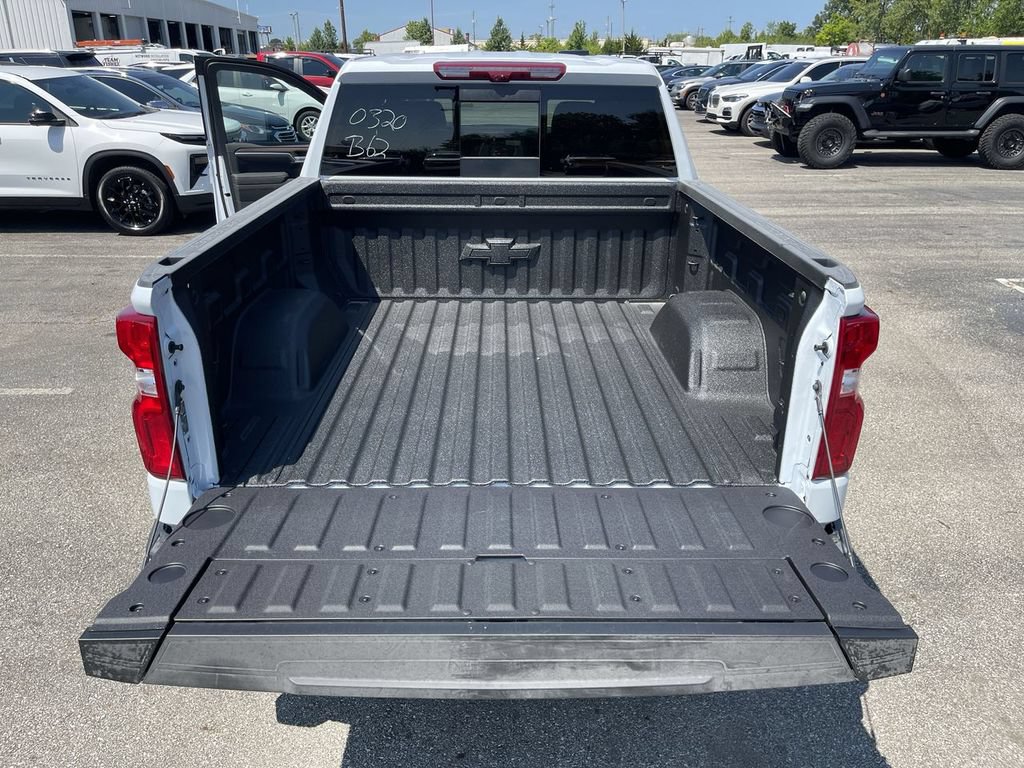New 2026 Chevrolet Silverado 1500 High Country AWD/4WD image 23