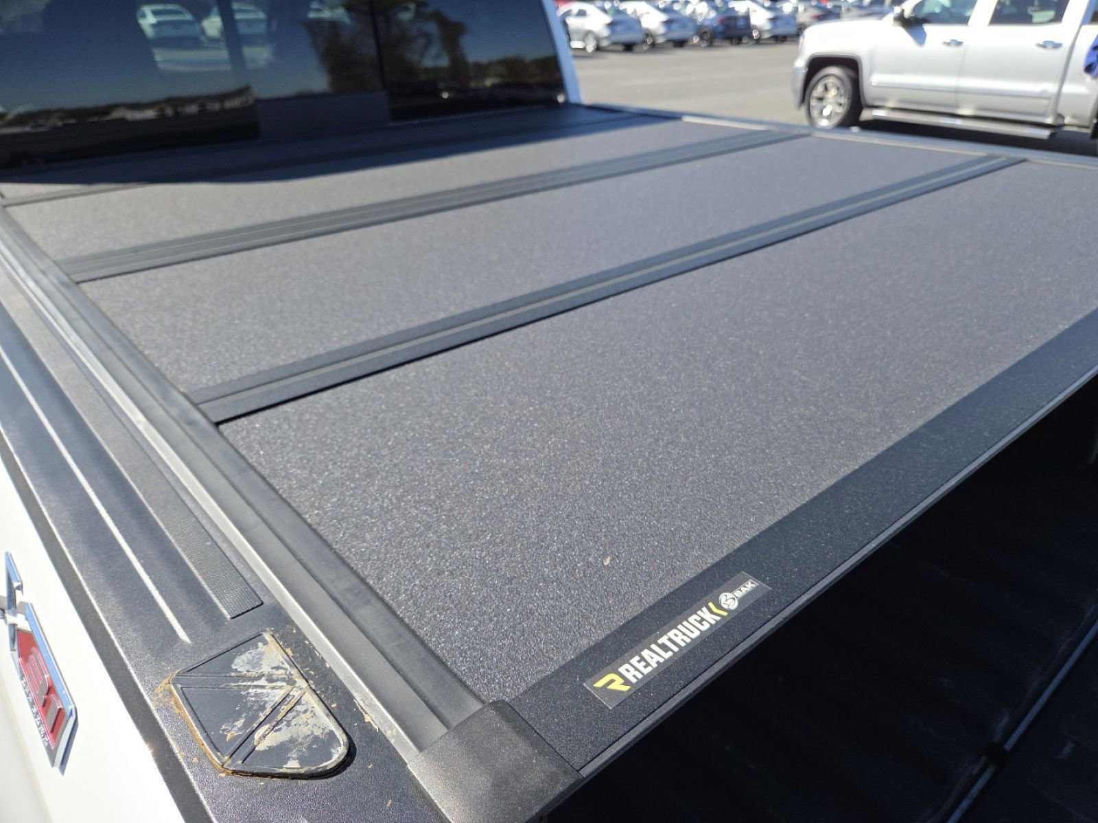 Used 2025 GMC Sierra 1500 SLT w/ SLT Convenience Package AWD/4WD image 24