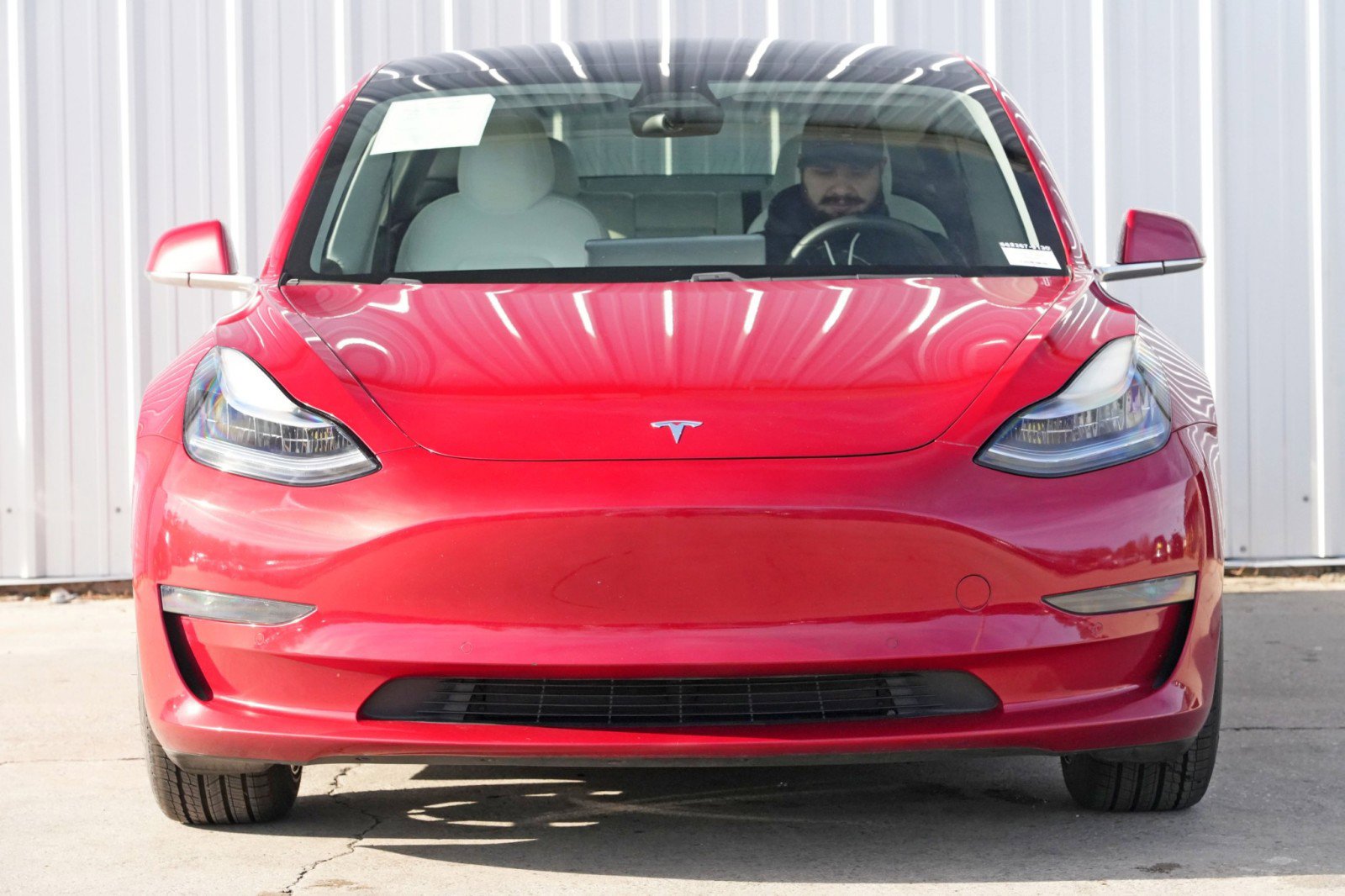 Used 2020 Tesla Model 3 Standard Range Plus image 6