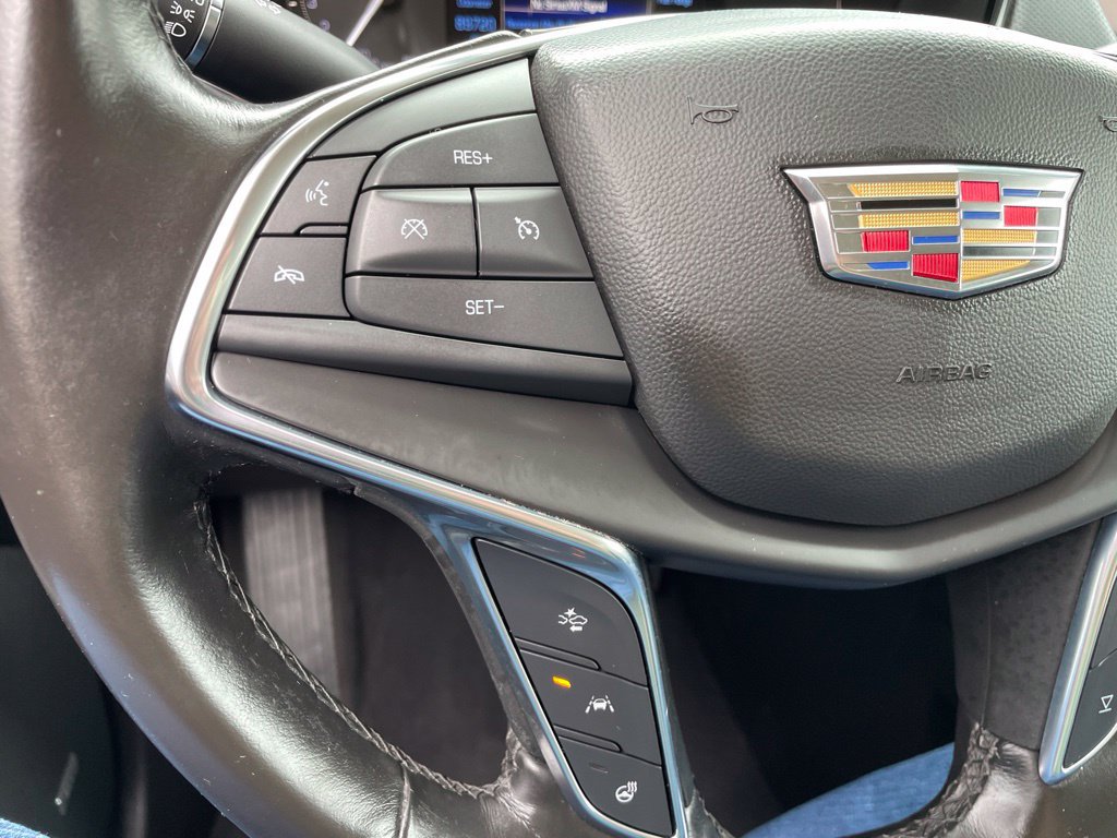 Used 2019 Cadillac XT5 Luxury FWD image 25