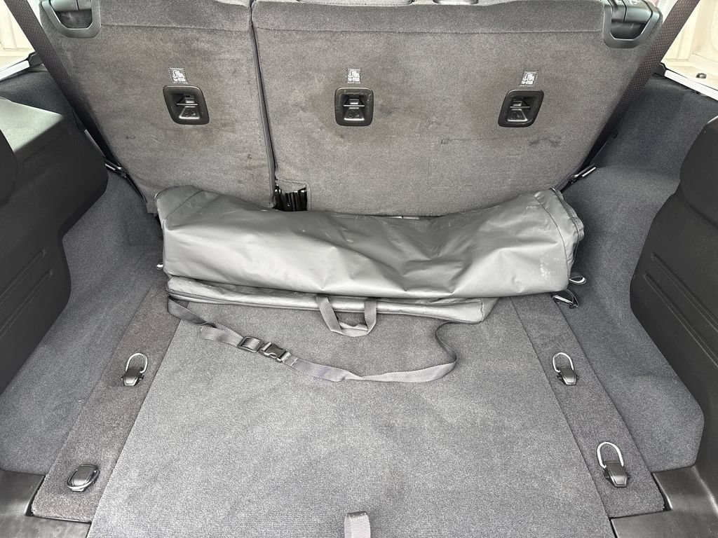 Used 2024 Jeep Wrangler Unlimited Sport AWD/4WD image 11