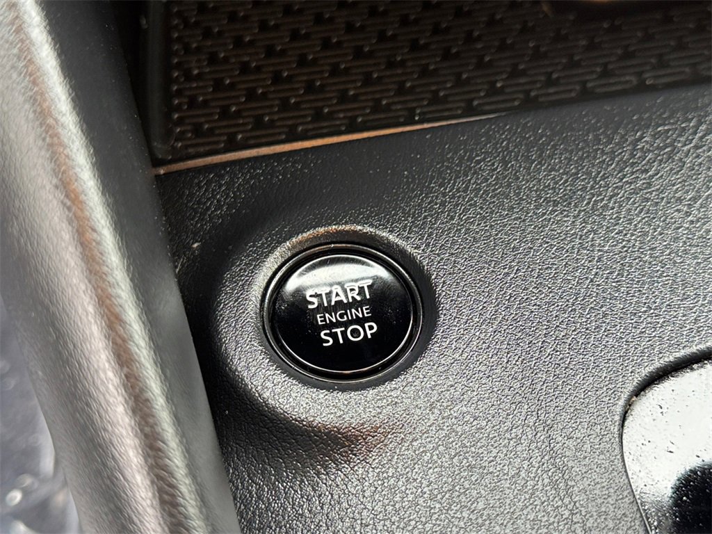 Used 2024 Nissan Z Performance w/ Floor Mat Package image 17