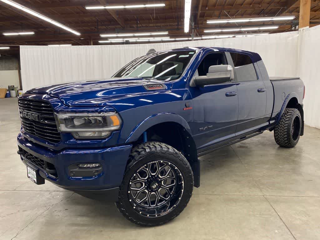 Used 2022 RAM 2500 Laramie AWD/4WD image 1
