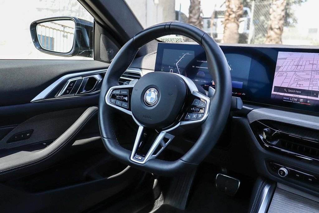 Used 2025 BMW 430i Coupe w/ M Sport Package image 16