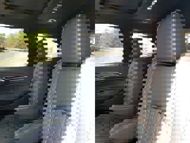 Used 2024 Buick Enclave Avenir w/ Avenir Technology Package image 10