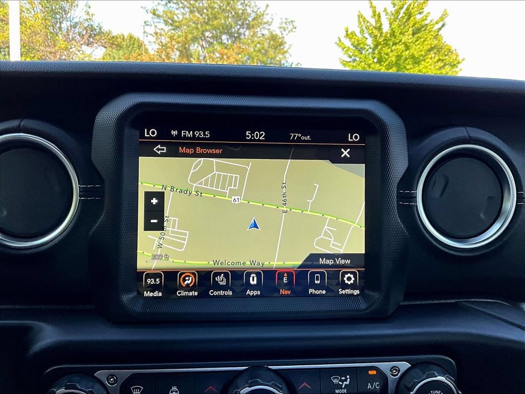 Used 2023 Jeep Wrangler Unlimited Sahara w/ Cold Weather Group AWD/4WD image 20