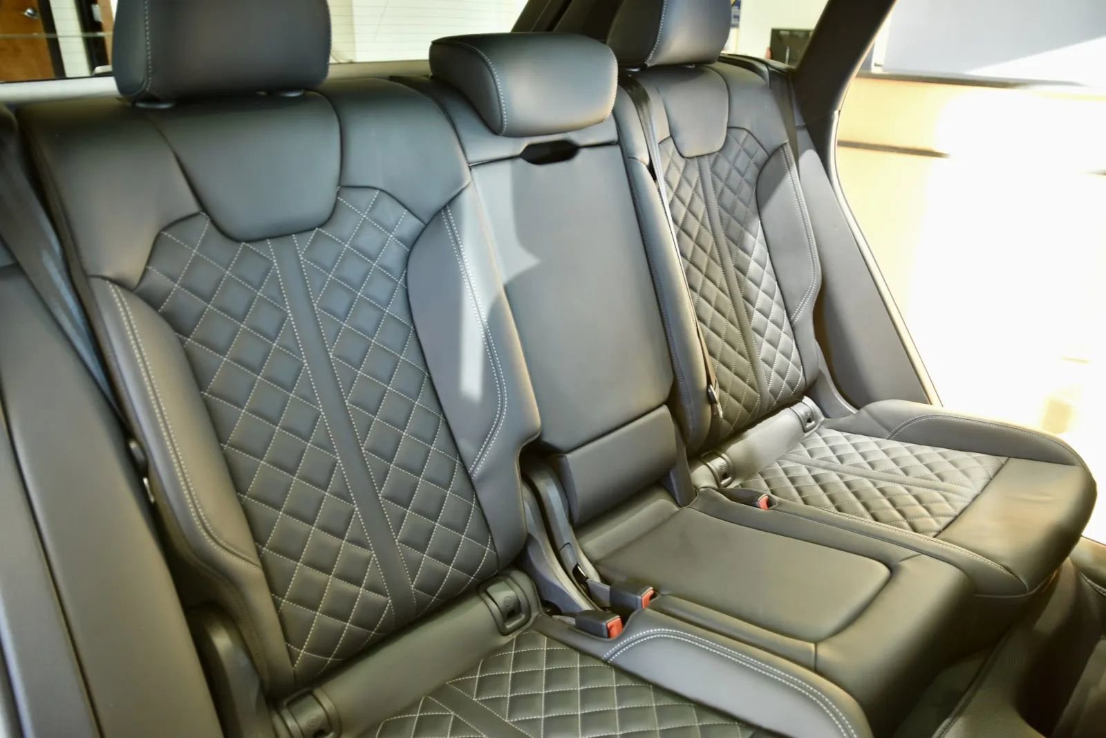 Used 2024 Audi SQ5 Premium Plus AWD/4WD image 24