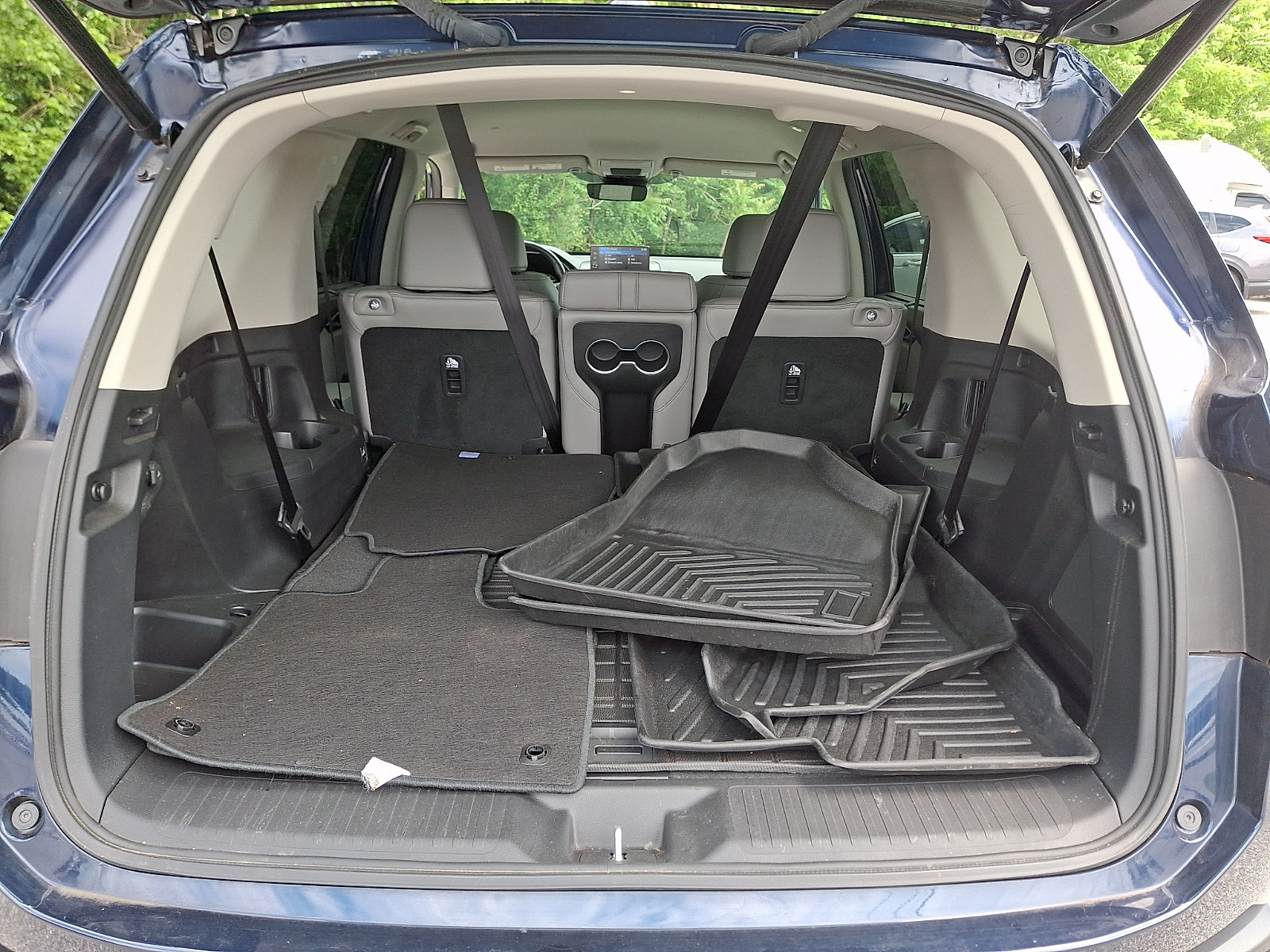 Used 2025 Honda Pilot EX-L image 29