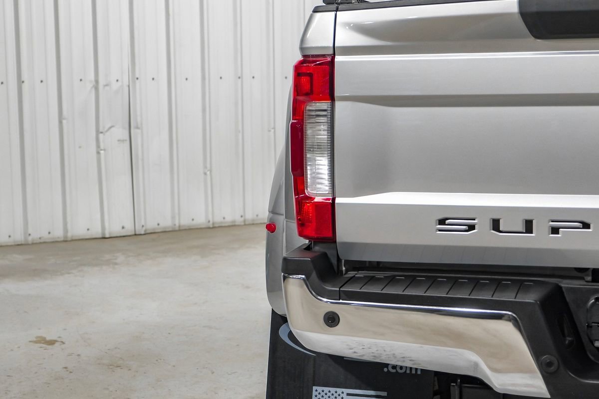 Used 2019 Ford F350 Lariat w/ Lariat Value Package AWD/4WD image 52