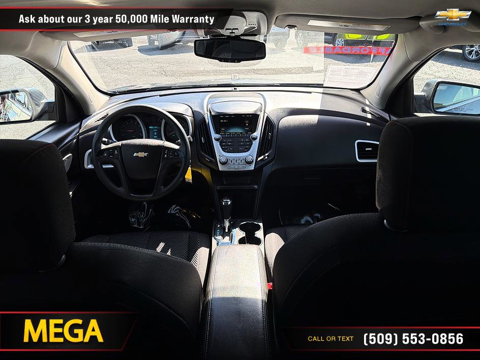 Used 2017 Chevrolet Equinox LS FWD image 25