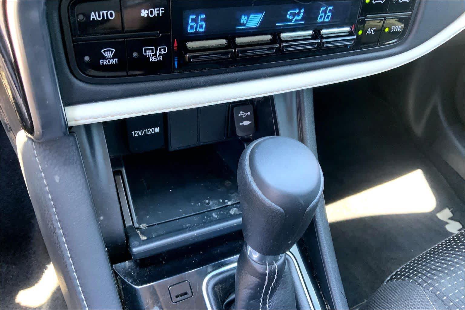 Used 2018 Toyota Corolla iM FWD image 35