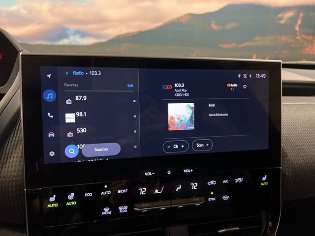 Used 2023 Subaru Solterra AWD image 38