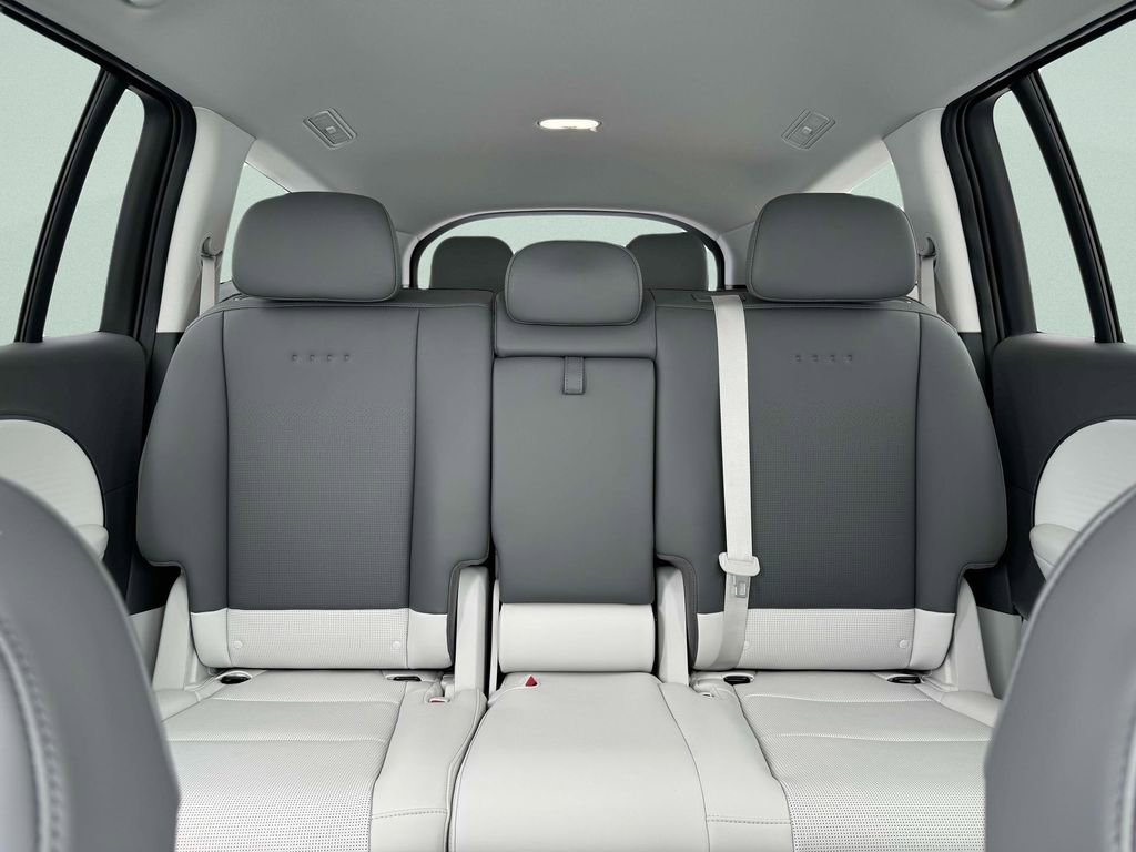 New 2026 Hyundai Ioniq 9 SEL image 16